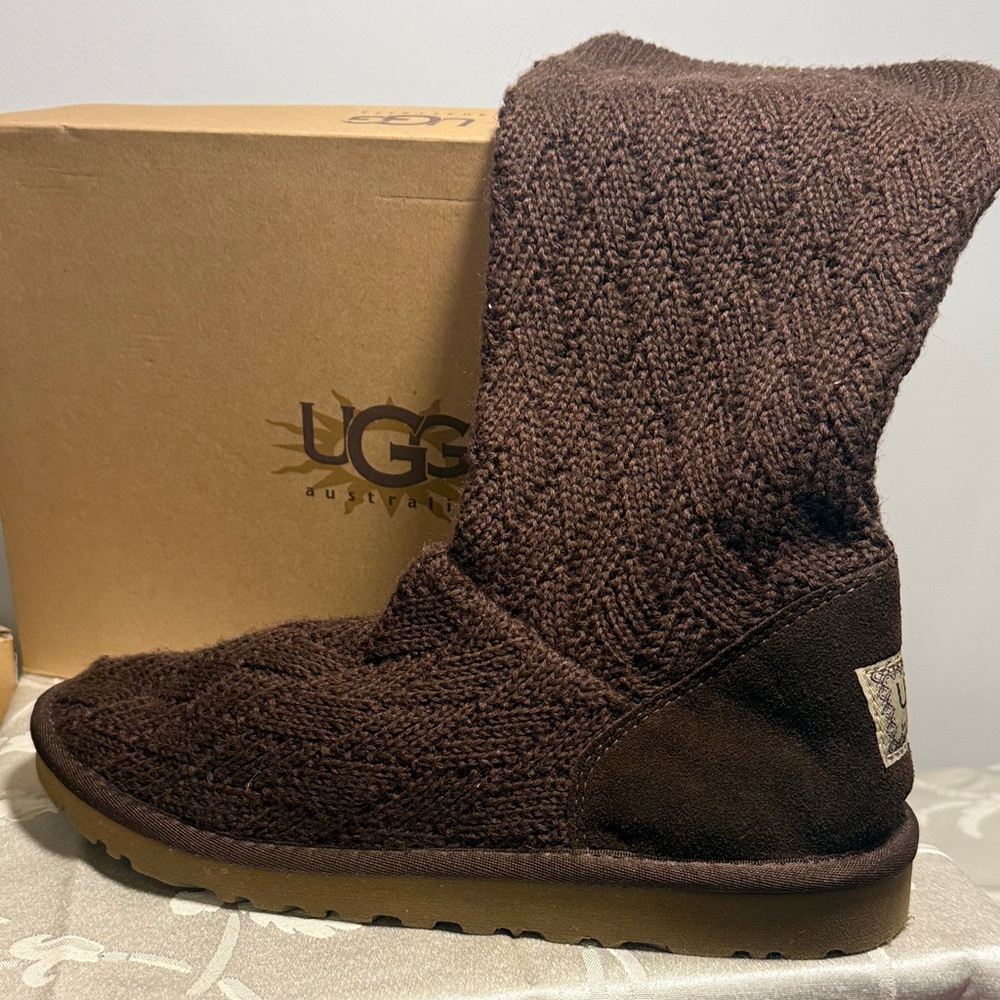 UGG Women's Chocolate Brown Knit Boots